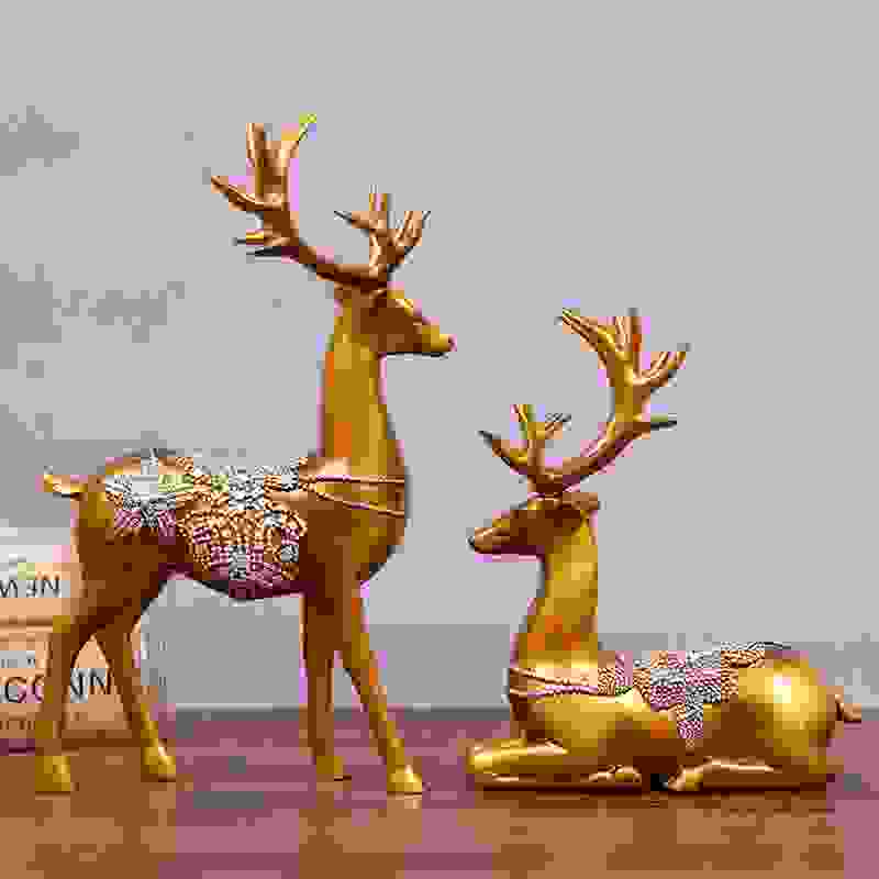 decorative living room deer attractant